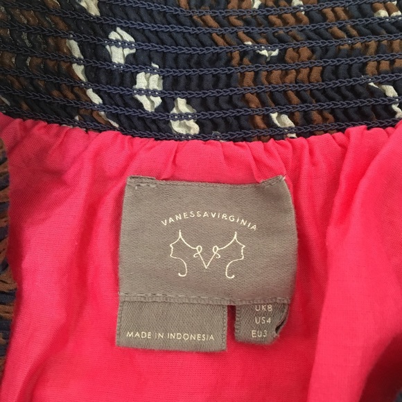 Anthropologie pattern skirt 🏝 💕 - Picture 3 of 4